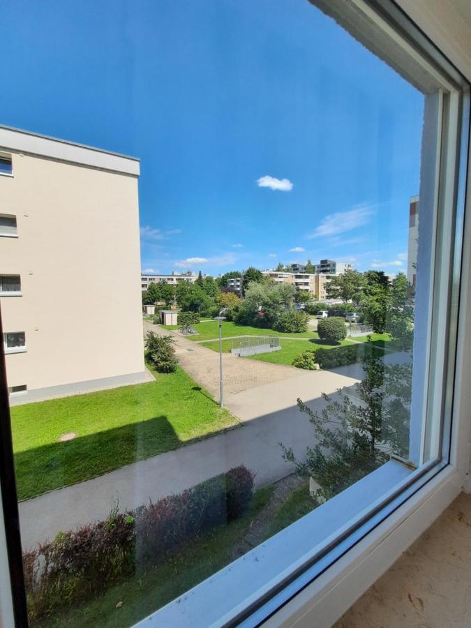 Moderne 3Zimmer Wohnung, In Koenigsbrunn Bei Augsburg Esterno foto