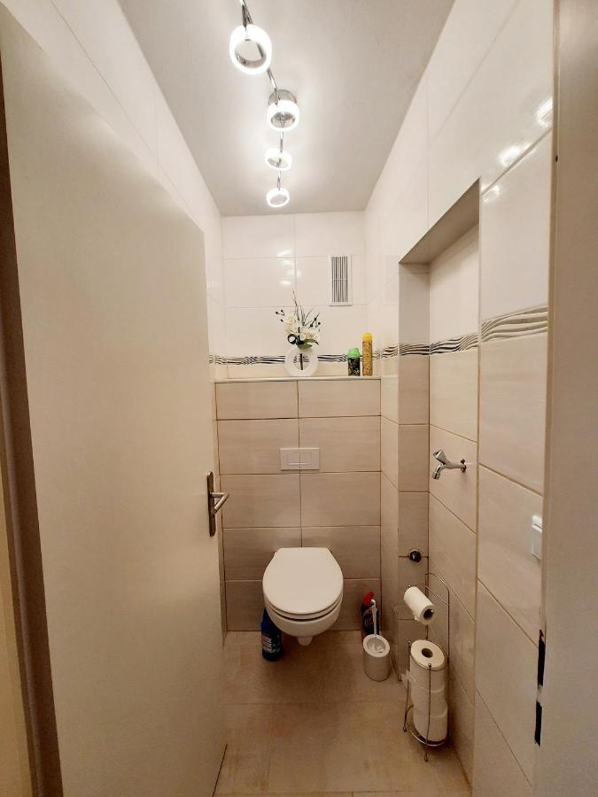 Moderne 3Zimmer Wohnung, In Koenigsbrunn Bei Augsburg Esterno foto