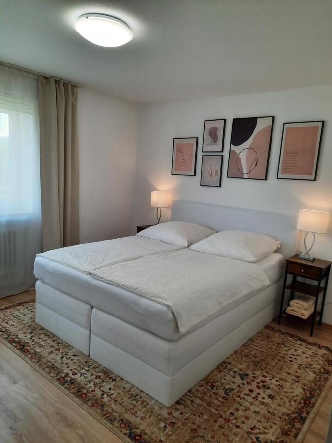 Moderne 3Zimmer Wohnung, In Koenigsbrunn Bei Augsburg Esterno foto