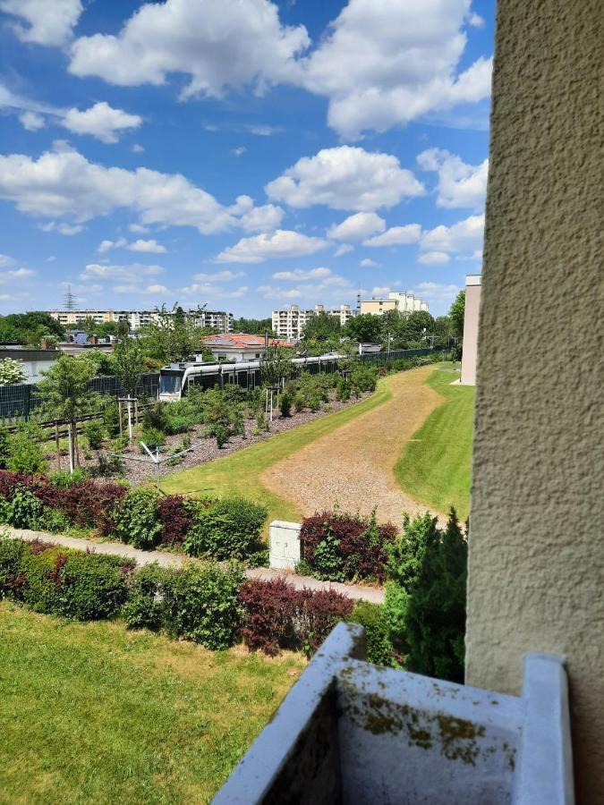Moderne 3Zimmer Wohnung, In Koenigsbrunn Bei Augsburg Esterno foto