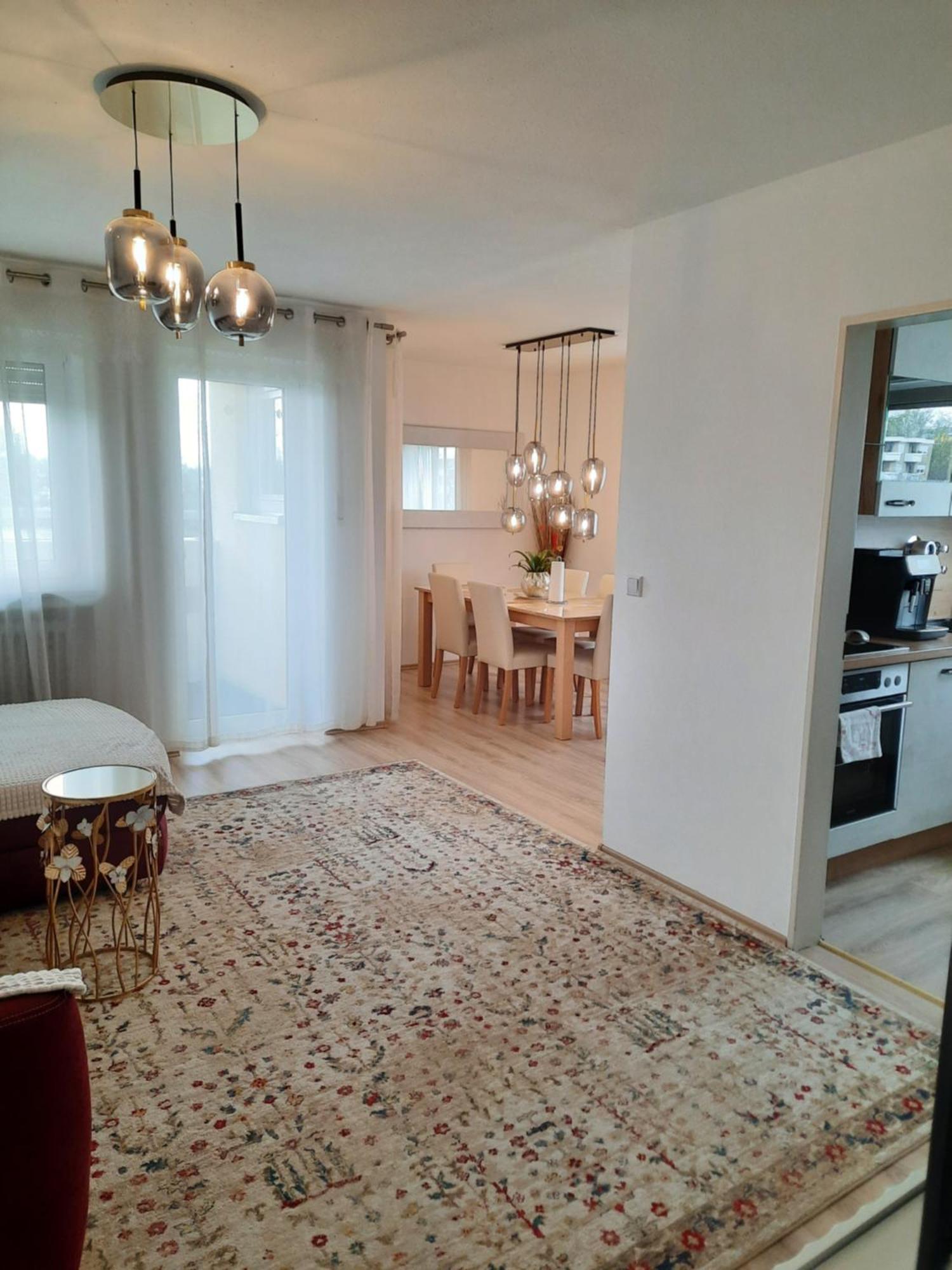 Moderne 3Zimmer Wohnung, In Koenigsbrunn Bei Augsburg Esterno foto
